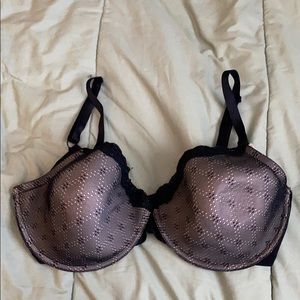 Gilligan & O’Malley bra. 38DDD.